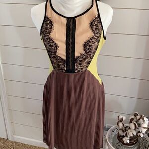 English Rose | High Low Lace Detail Dress | S